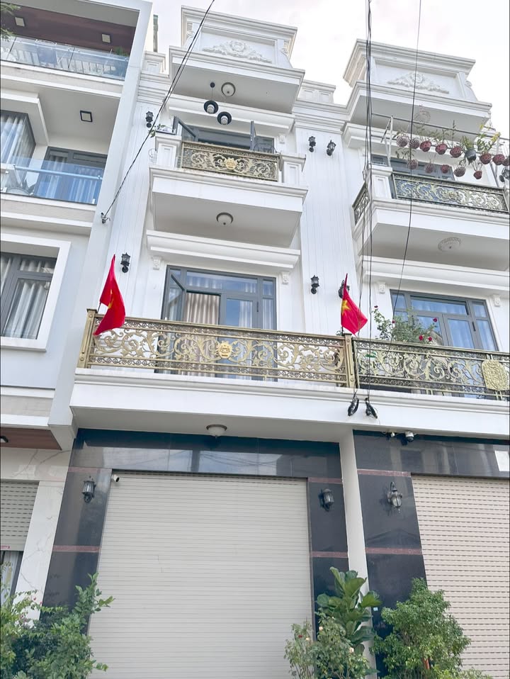 Nhà riêng Hiệp Hòa Biên Hòa 80m² giá 6 tỷ - Sổ đỏ chính chủ, gần AEON!