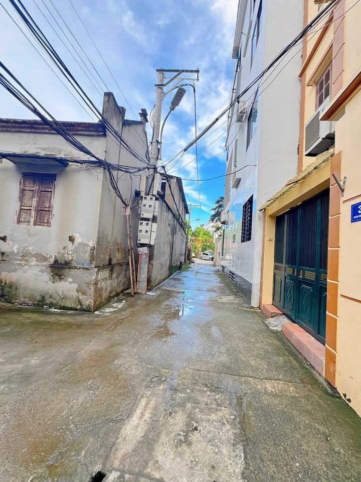 Nhà phố Xuân Đỉnh 40m² giá 3.8 tỷ - Nhà mới cứng, vừa ở vừa cho thuê!