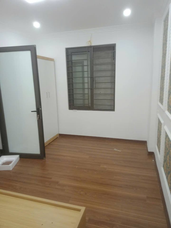 Phòng cho thuê Ngõ 54 Ngũ Nhạc, 2.7 triệu - Nhà mới, đầy đủ tiện nghi!