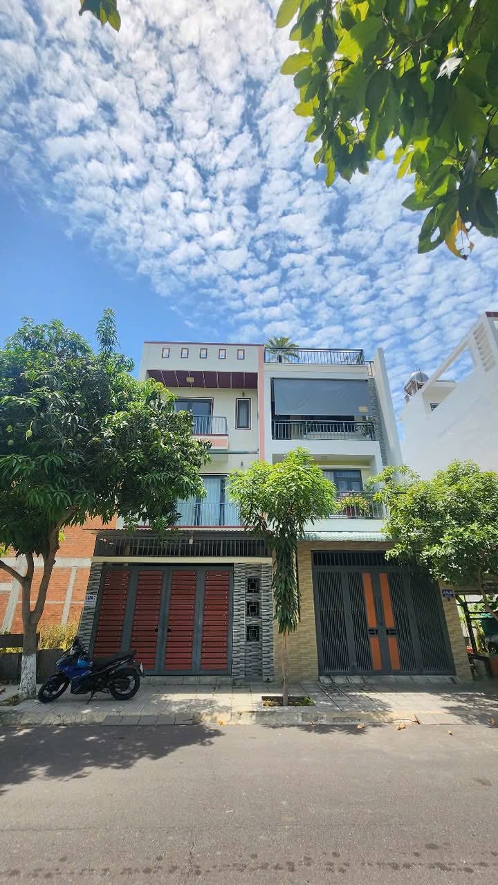 Nhà đẹp An Bình Tân 100m² giá 8.5 tỷ - Thiết kế hiện đại và không gian sống thoáng đãng!