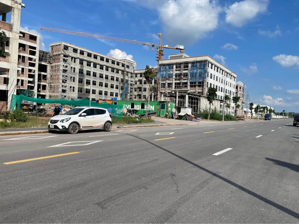 Đất nền Xương Lâm Lạng Giang 150m² chỉ 2 tỷ - Sổ đỏ chính chủ, công chứng ngay!