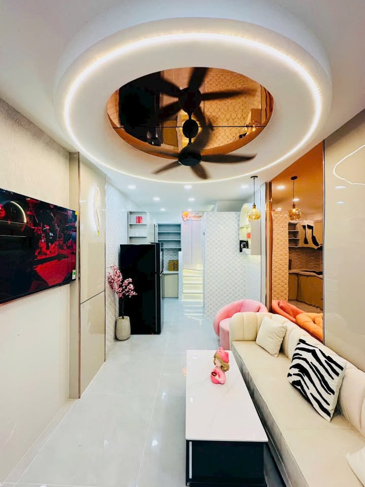 Nhà góc 2 mặt tiền Nguyễn Văn Công, Gò Vấp 20m² giá 3.75 tỷ - Sẵn sàng vào ở ngay!