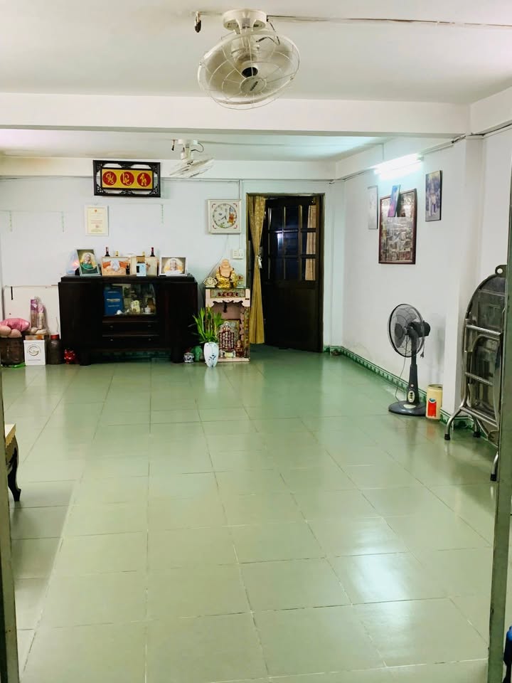 Nhà Mặt Tiền Lũy Bán Bích, Tân Phú 76m² giá 28 triệu - Kinh doanh đa ngành nghề lý tưởng!