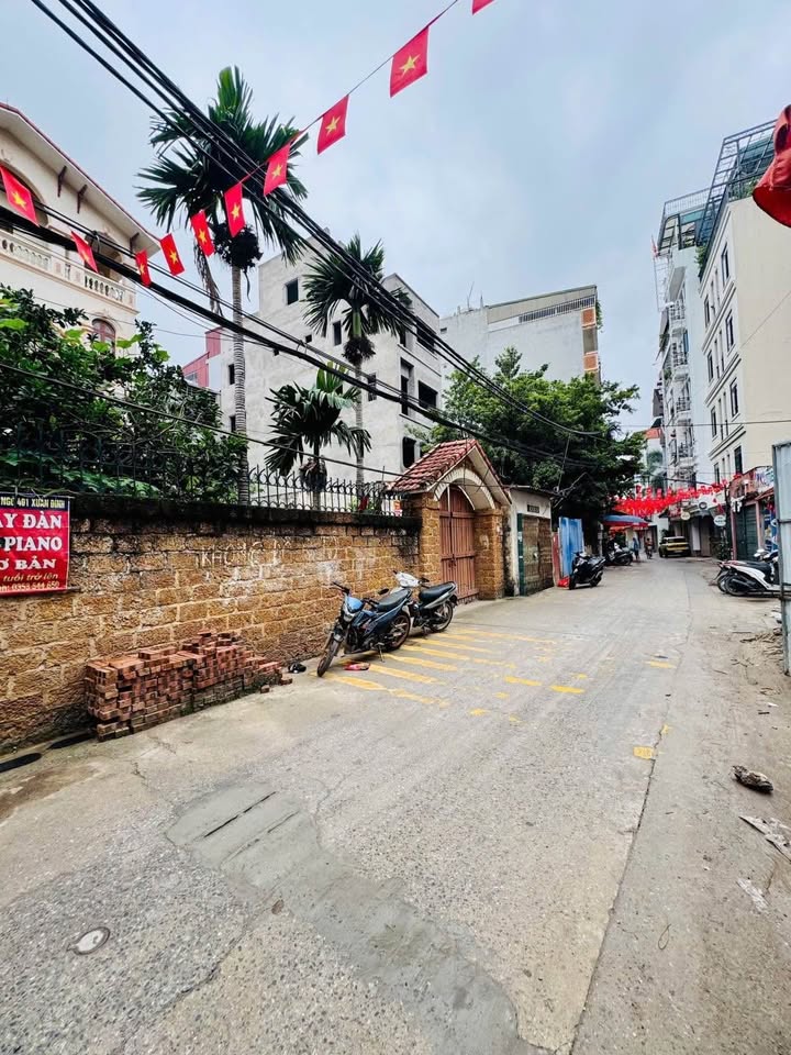 Đất Biệt Thự Xuân Đỉnh 260m² - Mặt Tiền Khủng - Giá Thương Lượng