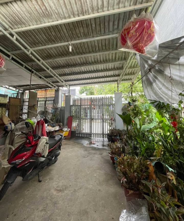 Nhà mặt tiền đường Số, Thủ Đức 208m² giá 13.5 tỷ - Giao thông thuận tiện