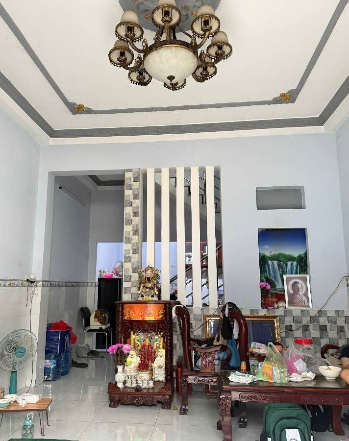 Nhà phố Bình Trị Đông 130m² giá nhỉnh 6 tỷ - Tiềm năng cho thuê 20 triệu/tháng!