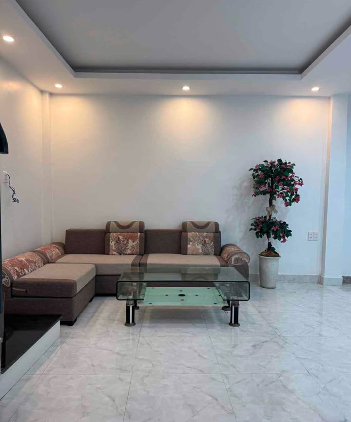 Nhà 3 tầng đường Trung Nữ Vương, Hải Châu 38m² giá 3.99 tỷ - Sổ đỏ chính chủ!