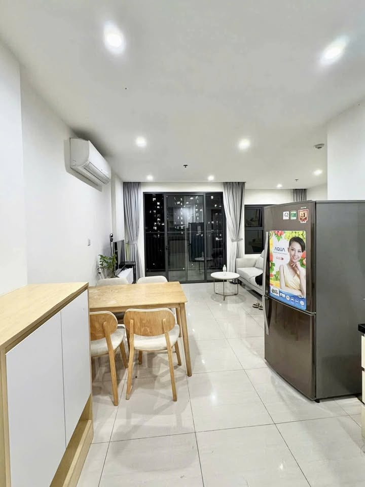 Căn hộ Vinhomes Grand Park Quận 9 2PN giá 9 triệu - Full nội thất sang trọng!