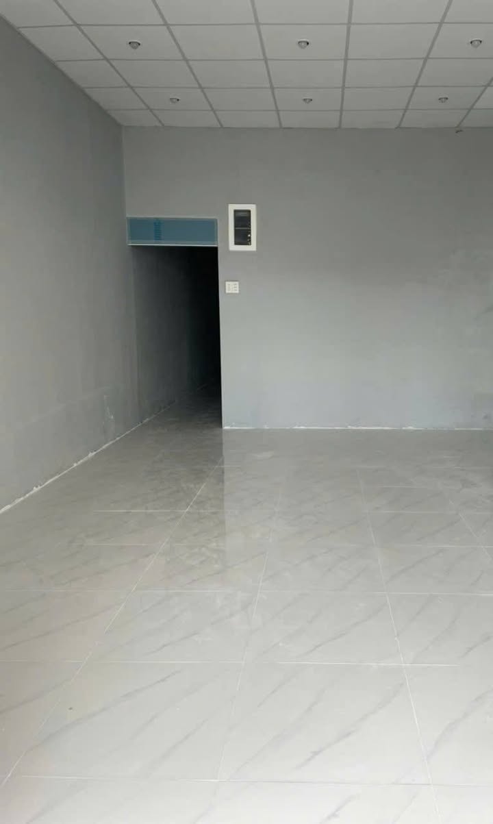 Cho thuê nhà mặt tiền đường Nguyễn Văn Linh, Sóc Trăng - Giá chỉ 7.5 triệu/tháng, phù hợp kinh doanh!