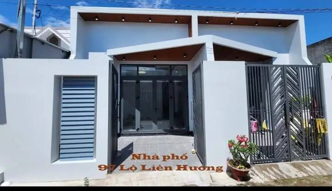 Nhà hẻm 97 Lộ Liên Hương, Vĩnh Quang 107m² giá 1.85 tỷ - Thiết kế hiện đại, sẵn sàng vào ở!