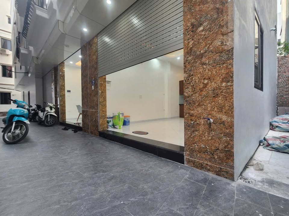 Bán nhà lô góc Vạn Phúc, Hà Đông 35m² giá 7.4 tỷ - Nhà mới đẹp, đầy đủ tiện ích