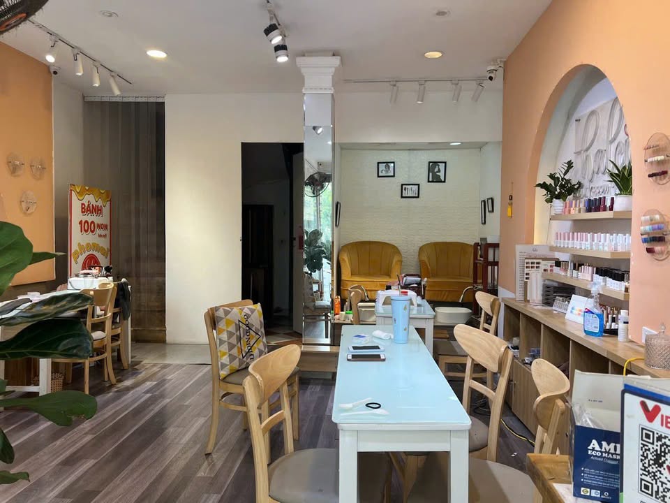 Nhà mặt phố Đặng Văn Ngữ, Đống Đa 48m² giá 19.5 tỷ - Kinh doanh đỉnh cao!