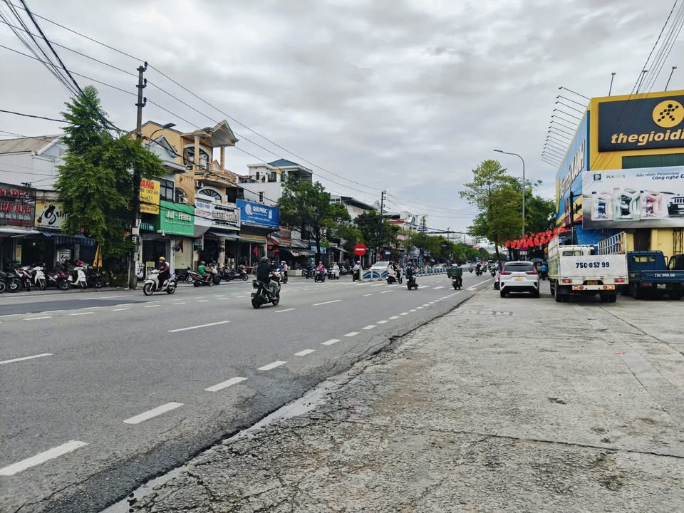 Đất kiệt ô tô Hùng Vương 97m² giá 3 tỷ - Pháp lý đầy đủ, tiện ích xung quanh