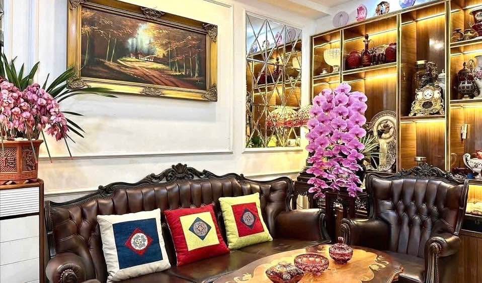 Nhà lô góc 6 tầng Đào Tấn 35m² giá 7 tỷ - Thiết kế hiện đại, giá trị đầu tư cao!