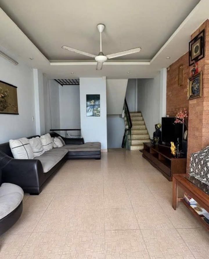 Nhà mặt tiền cho thuê tại Phường 15, Quận 10 - Diện tích 55m², giá 35 triệu/tháng