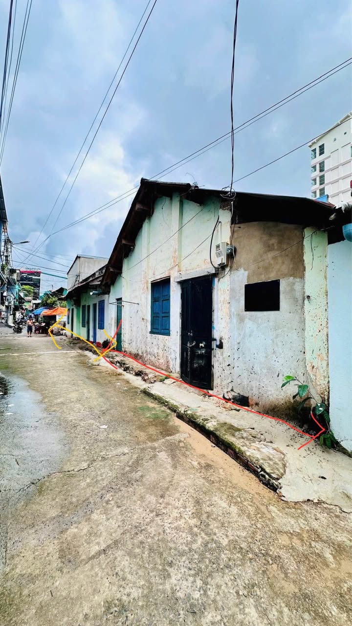 Bán đất tặng dãy trọ Hẻm 63 Nguyễn Văn Cừ, 53m² giá 1.75 tỷ - Cơ hội đầu tư hấp dẫn!