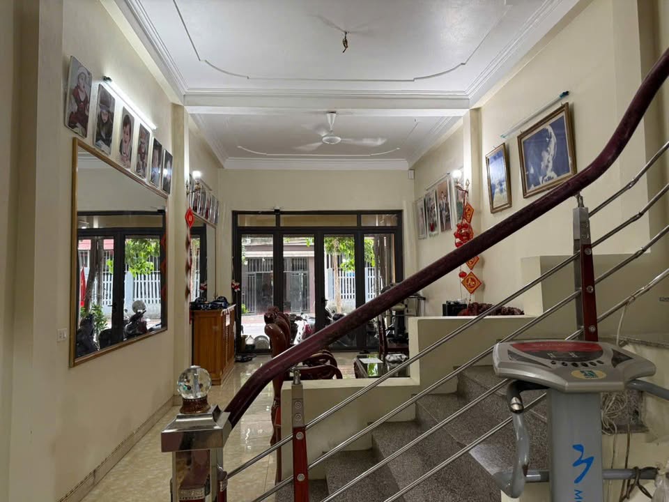 Nhà mặt đường Lê Văn Tám, Yên Bái 76m² - Vị trí đắc địa gần trung tâm