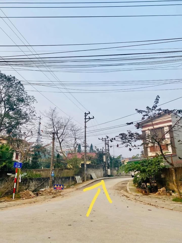 Đất nền Yên Bái 114m² giá 2.2 tỷ - Khu dân cư sầm uất, an ninh tốt!