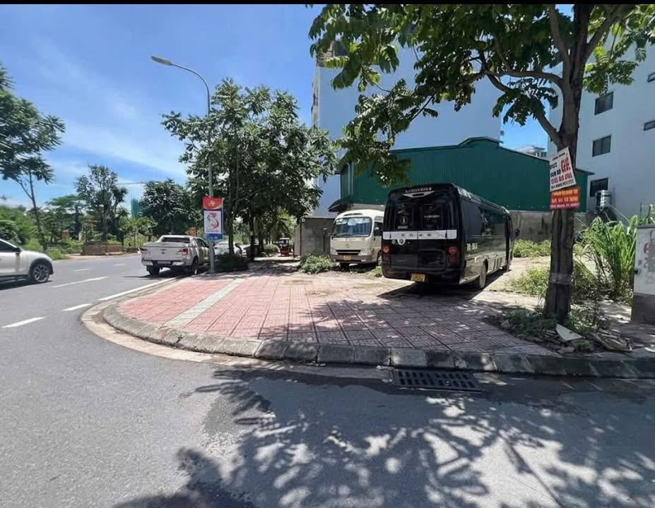 Đất nền khu đô thị Long Biên 90m² giá 20 tỷ - Lô góc mặt tiền đẹp!