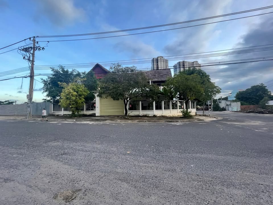 Đất nền 471m² tại Nha Trang giá 30 tỷ - Bán gấp lô đất tặng nhà 2 tầng!