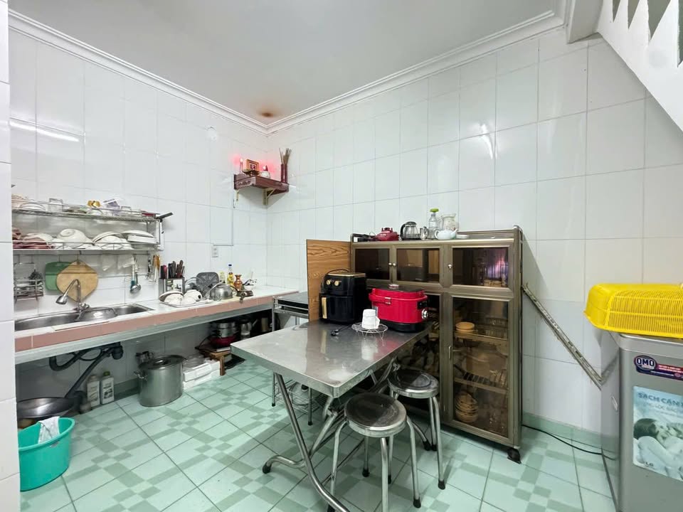 Nhà mặt hẻm đường Hải Thượng, Đà Lạt 40m² giá 4 tỷ - Sổ đỏ chính chủ