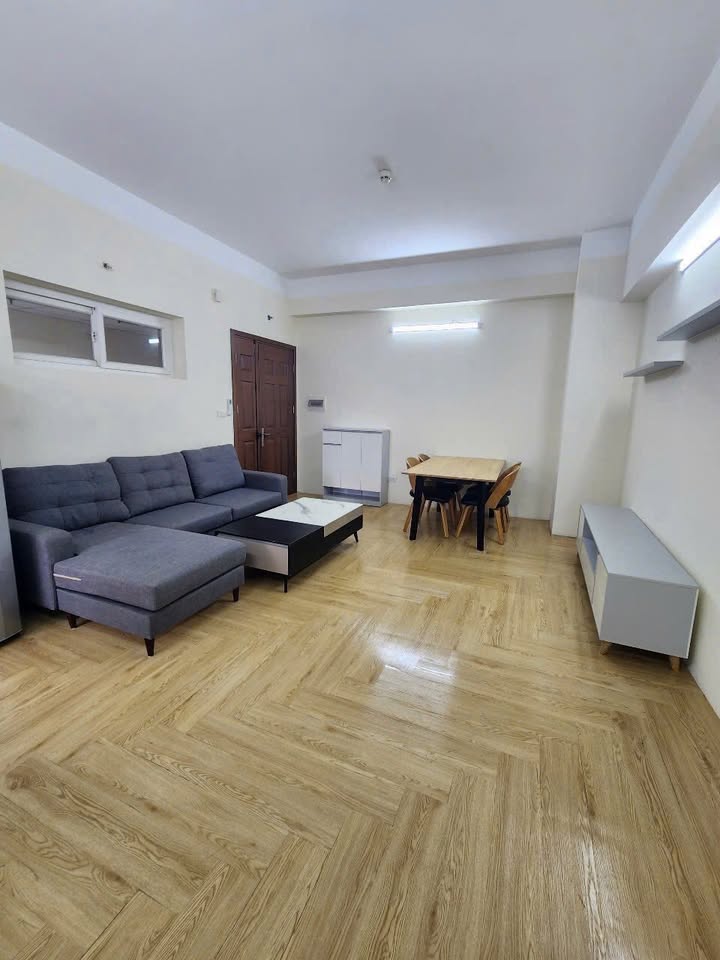 Căn hộ 2 phòng ngủ 30T Nam Trung Yên 60m² giá 13 triệu - Full nội thất hiện đại!