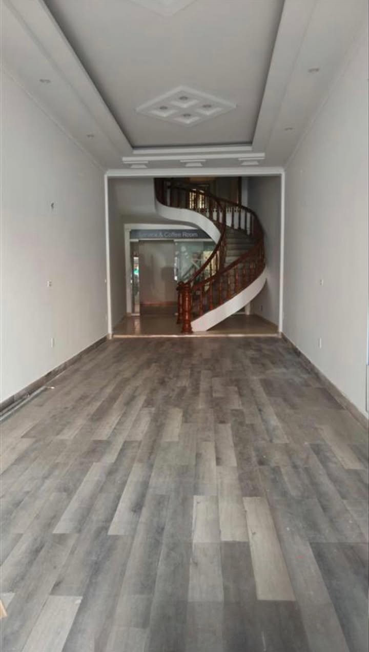 Nhà mặt đường Lê Chân 95m² giá thỏa thuận - Vị trí kinh doanh đắc địa!