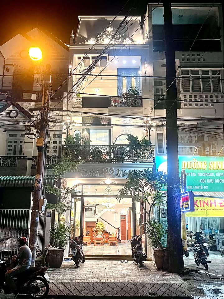 Nhà mặt tiền đường Nguyễn Hiền, 90m² giá 15 tỷ - Đầu tư sinh lời ngay!