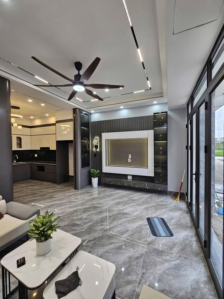 Nhà góc 3 tầng Đặng Cương 50m² giá 2.55 tỷ - Đỗ ô tô ngay cửa!