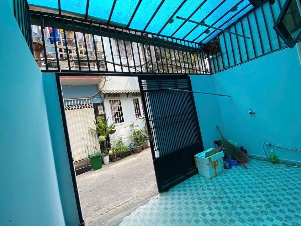 Nhà nguyên căn Bình Thạnh 64m² giá 12 triệu - Phù hợp cho gia đình và sinh viên!