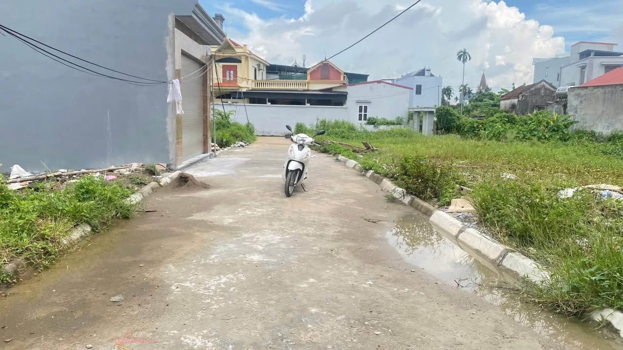 Lô đất Quỳnh Hoàng, Nam Sơn 61.9m² giá 1.65 tỷ - Đầu tư sinh lời ngay!