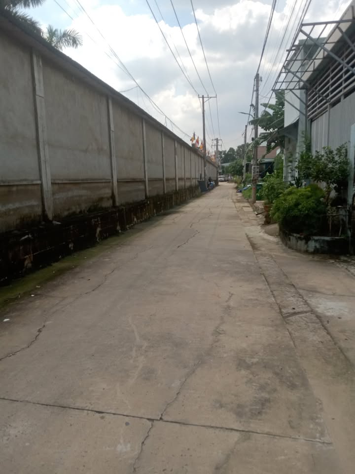 Nhà cho thuê 1T1L mới xây tại Bình Hòa, Vĩnh Cửu - Giá chỉ 5.5 triệu/tháng!