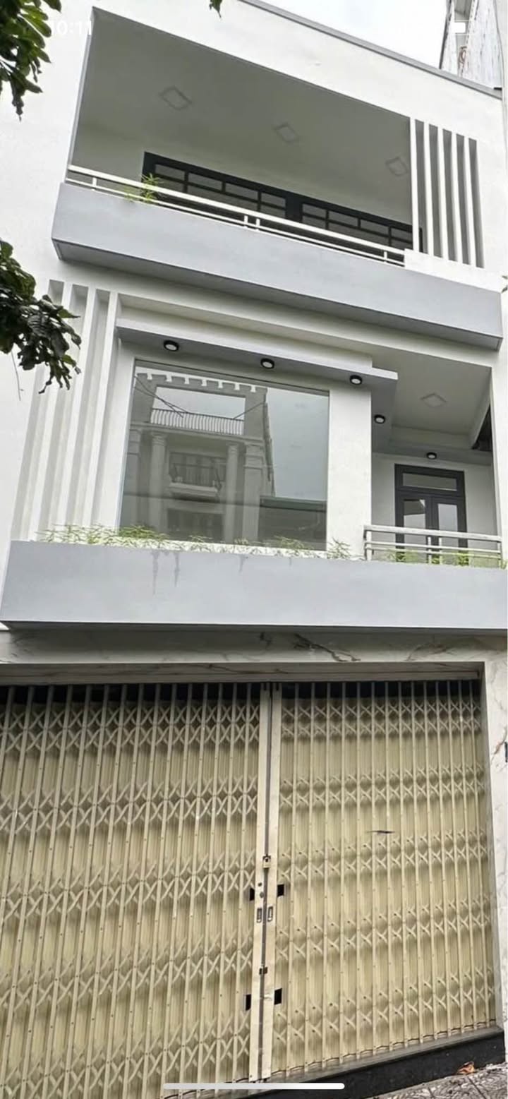 Nhà 3 tầng mặt tiền đường Lê Thanh Nghị 71m² giá 12.8 tỷ - Vị trí đắc địa!