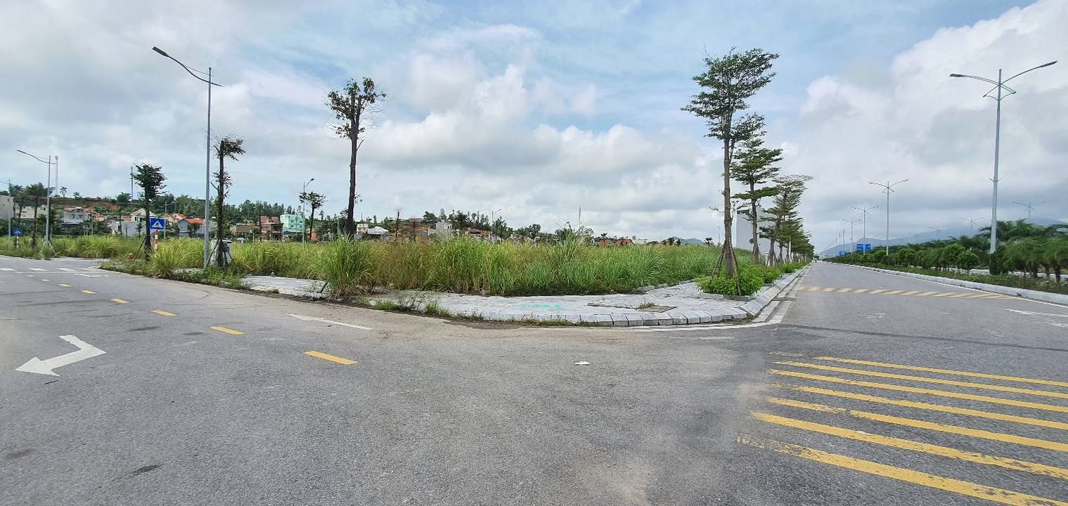 Đất nền cặp góc TDC Đồng Giộc, Hà Khẩu 163m² giá 7 tỷ - Sổ đỏ chính chủ!