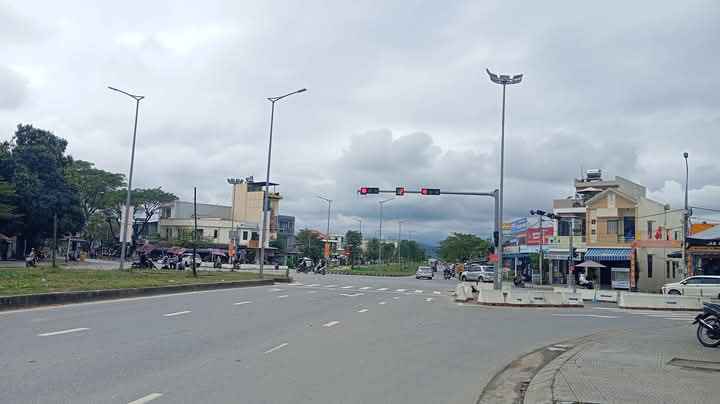 Đất nền kiệt 4 Thôn Dương Sơn, Hoà Tiến 92m² giá 1.55 tỷ - Cơ hội đầu tư tuyệt vời!