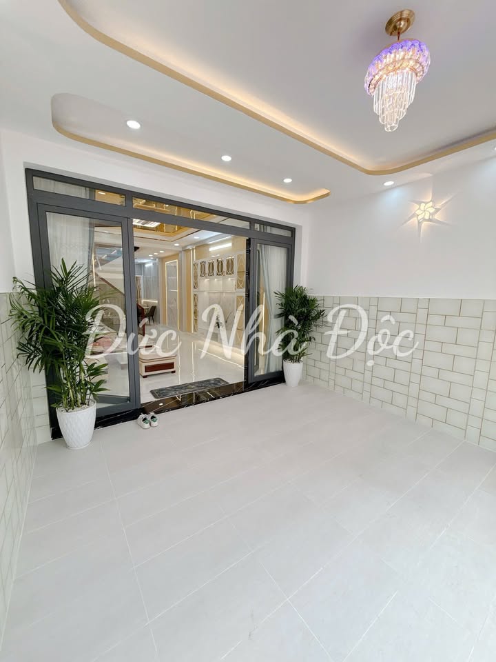 Nhà phố đường Huỳnh Tấn Phát, Quận 7 - 60m² giá 6 tỷ - Chính chủ bán ngay!