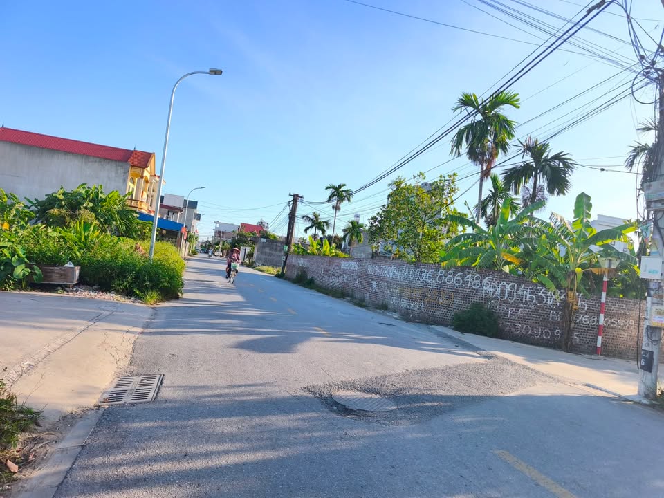 Nhà cấp 4 đường Hoàng Thế Chung, 100m² giá 3.1 tỷ - Sổ đỏ chính chủ!