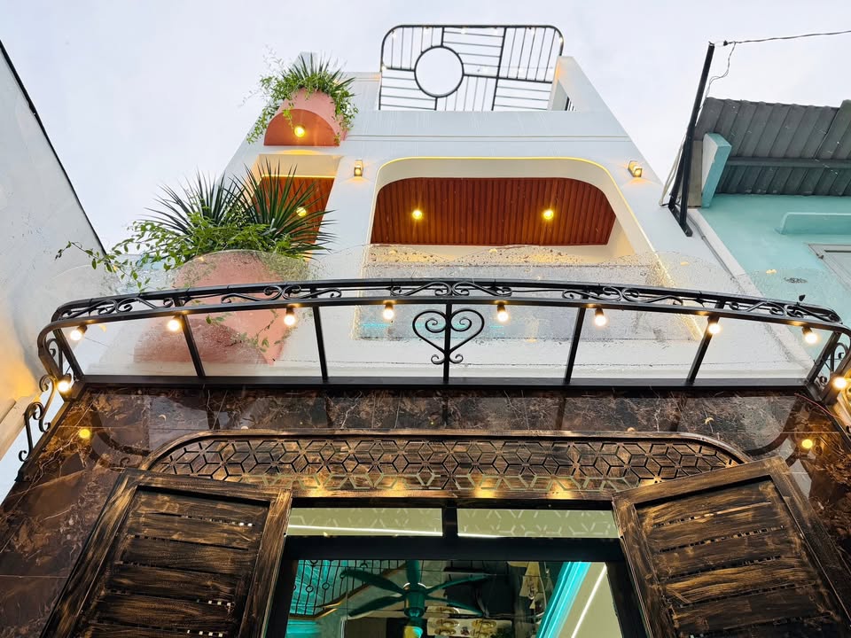 Nhà phố Huỳnh Văn Nghệ, Tân Bình 56.14m² giá 6.98 tỷ - Full nội thất cao cấp!