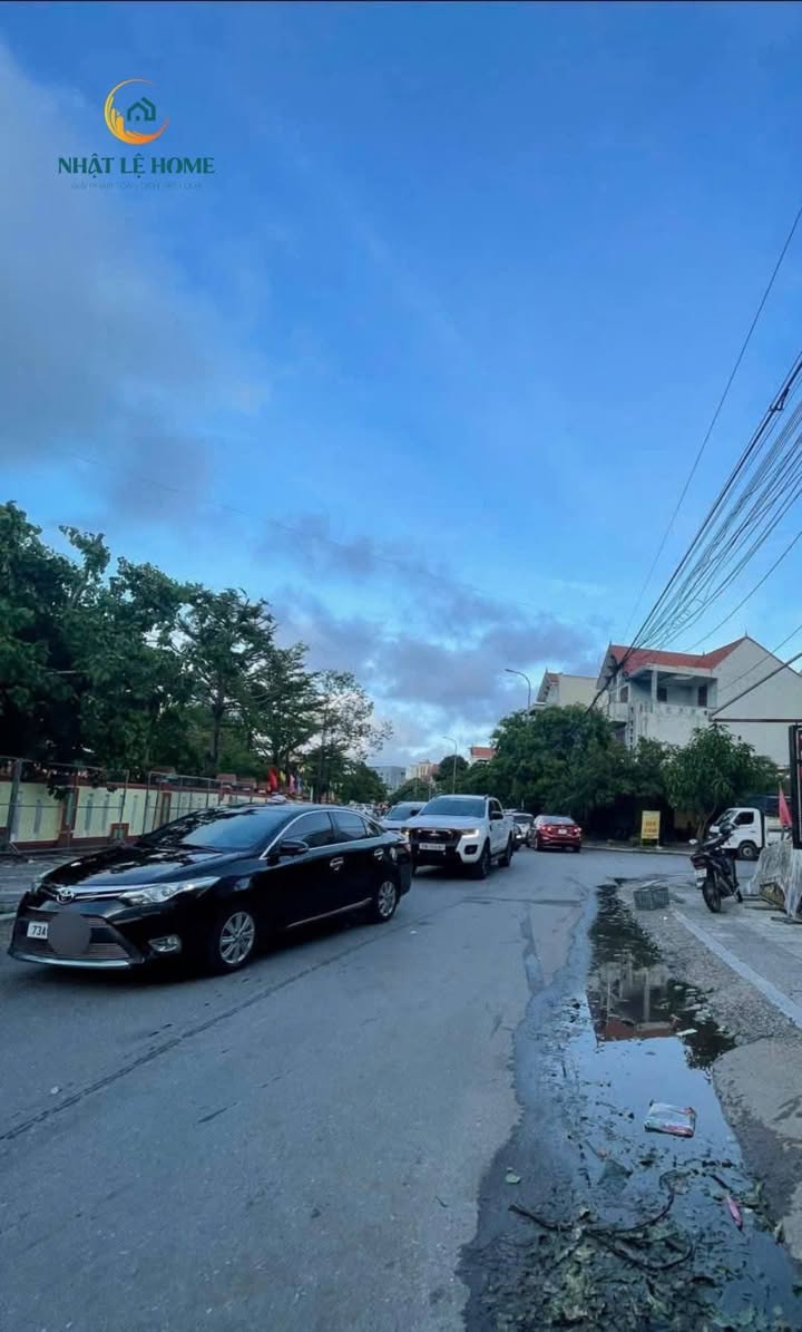 Nhà nguyên căn cho thuê tại Nam Lý, Đồng Hới 120m² - Phù hợp cho ở và kinh doanh!