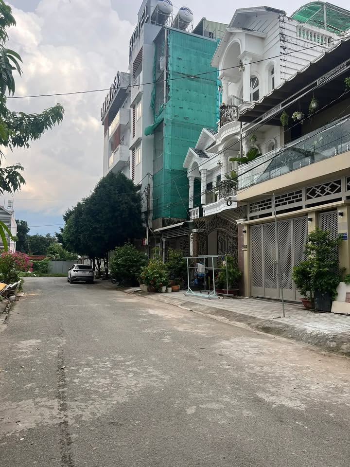 Nhà trệt 1 gác KDC Quân Báo Cần Thơ 100m² giá 3.5 tỷ - Pháp lý rõ ràng!