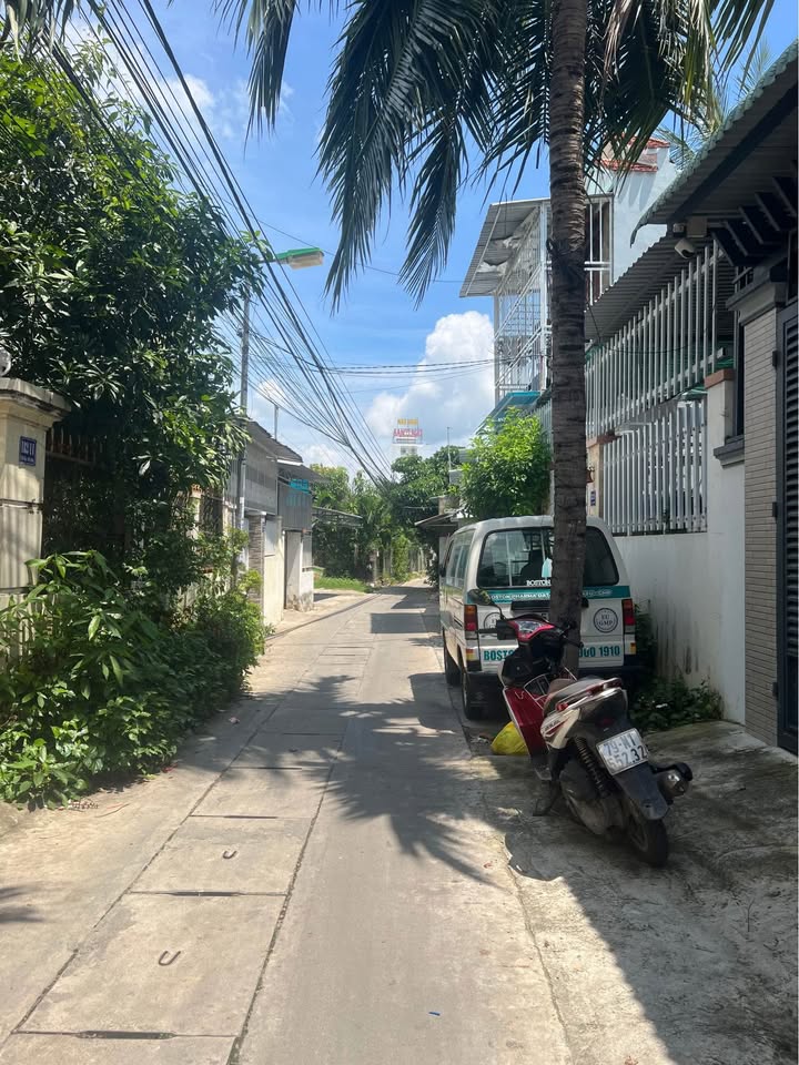 Đất tặng nhà Hẻm ô tô Cầu Dứa Phú Nông 75m² giá 2.2 tỷ - Sổ hồng chính chủ!