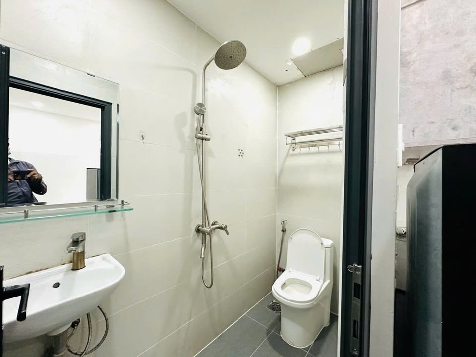 Căn hộ Studio 28m² Nguyễn Hữu Cảnh - Full nội thất, sẵn sàng dọn vào!