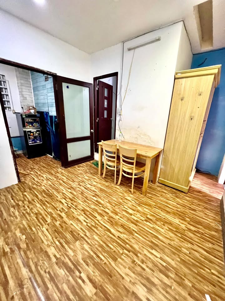 Căn hộ 2 phòng ngủ đường Bàu Cát 8, Tân Bình chỉ 5.5 triệu - Nội thất đầy đủ!