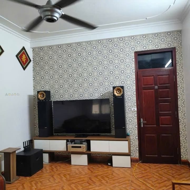 Nhà Cầu Diễn 60m² giá 6 tỷ - Mặt tiền kinh doanh sầm uất!