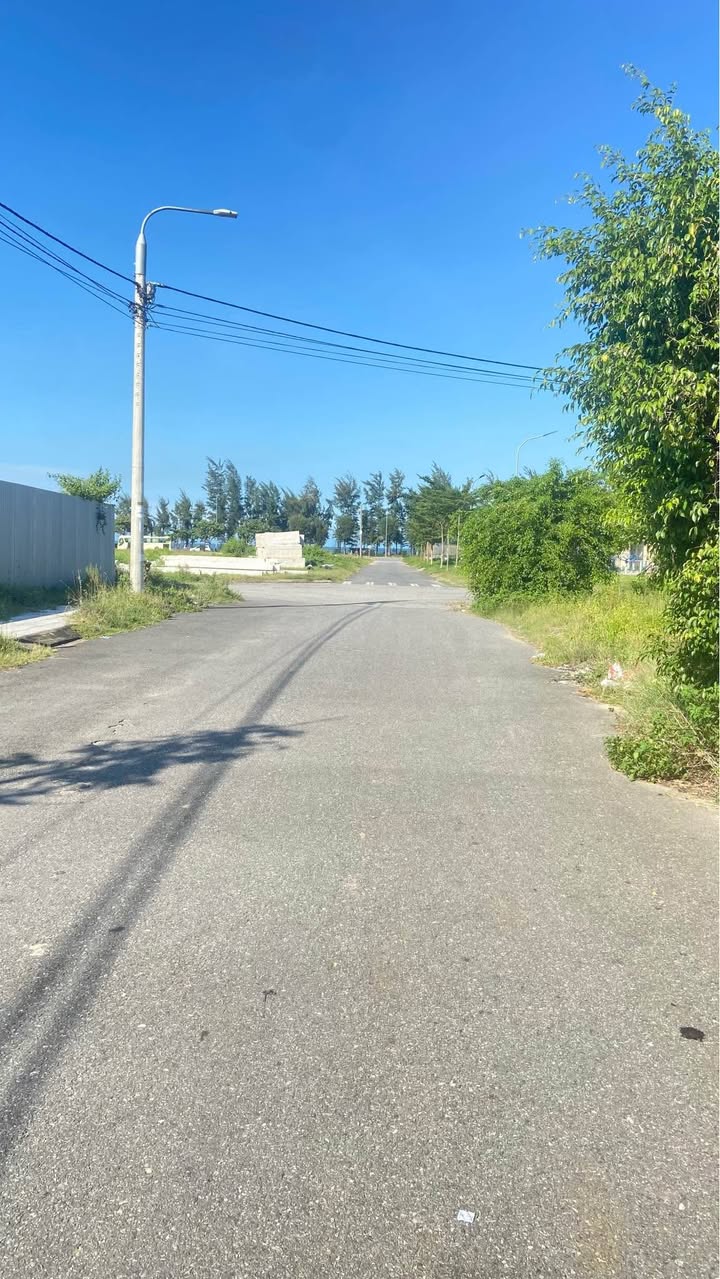 Đất ven biển Nguyễn Tất Thành, Liên Chiểu 107.5m² giá 4 tỷ - Cơ hội đầu tư hấp dẫn!