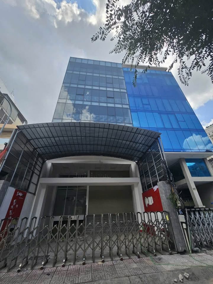 Cho thuê Tòa nhà mặt tiền Huỳnh Tịnh Của, Quận 3, Diện tích 235m² - Vị trí đắc địa cho kinh doanh