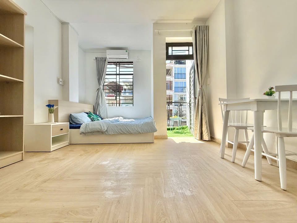 Studio balcony cao cấp 35m² đường Chu Văn An, Bình Thạnh - Thiết kế sang trọng, tiện nghi đầy đủ!
