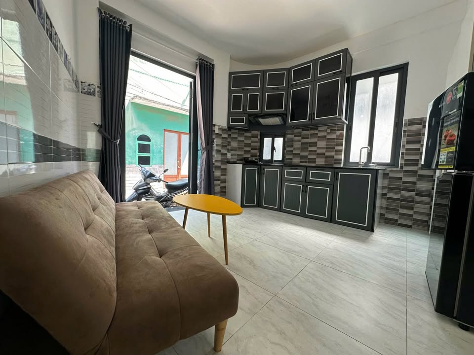 Phòng cho thuê 1PN 528 Điện Biên Phủ Quận 10 - Nội thất đầy đủ, an ninh tốt!