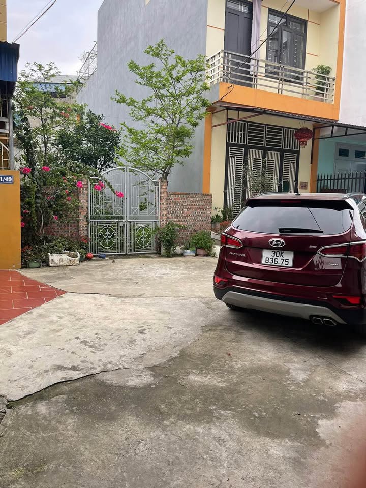 Đất thổ cư Trụ Sơn, Sơn Tây 100m² giá 2 tỷ - Đường thông ô tô, vị trí đắc địa!