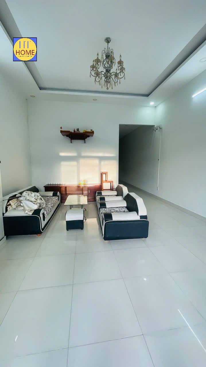 Nhà cho thuê mặt tiền đường Tuệ Tĩnh Bảo Lộc 2PN giá 6 triệu - Nội thất đầy đủ, tiện nghi sống cao